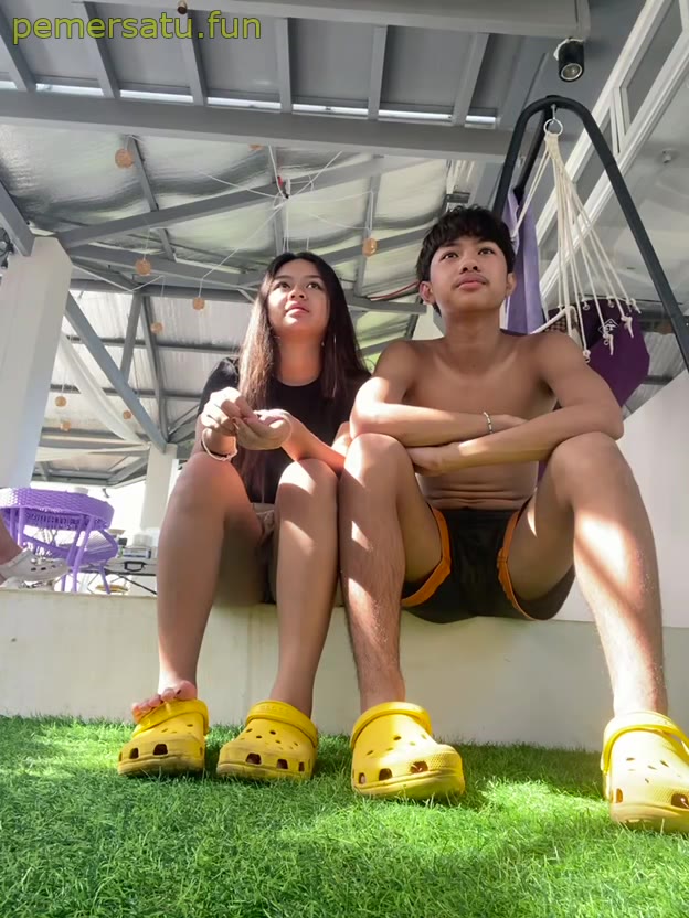 P11 Ahyena Bendo Abg 18yo Viral