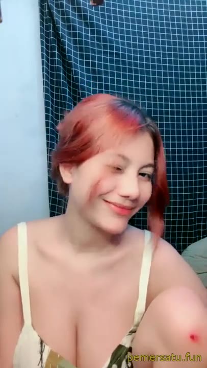 P2 Dinda 18yo Makin Gede Aja Toketnya
