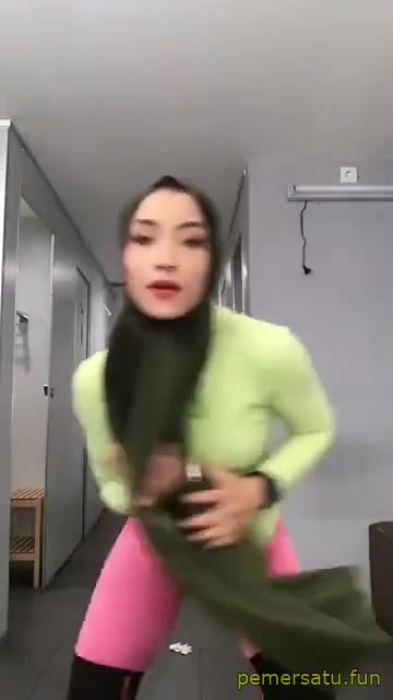 P26 Okyy Oliviaa Abg 18yo Ekslusif