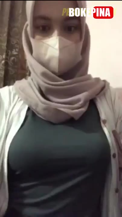 Thumbnail untuk Bokep Hijab Zilla Hijabers Kirim Pap Toket Miliknya