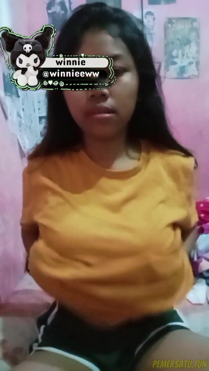 P73 Jilbab Winnie Bocil Colmek 18yo Smp Sangean