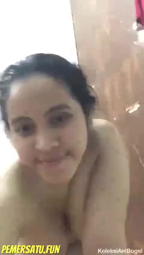 P8 Koleksi Ani Bogel Part