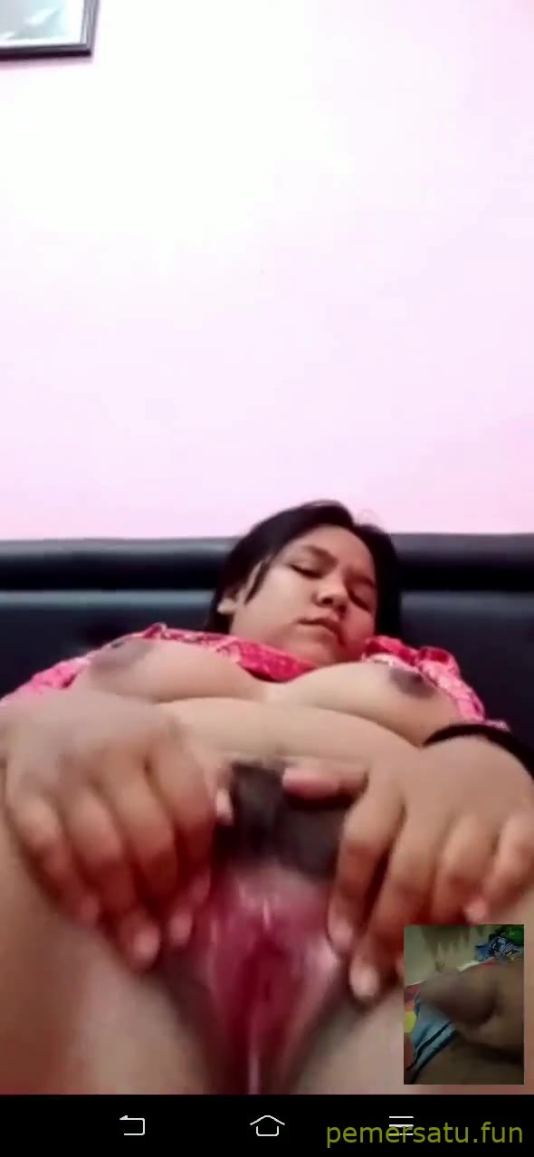 Merona Vcs Colok Memek Gemoy Merah