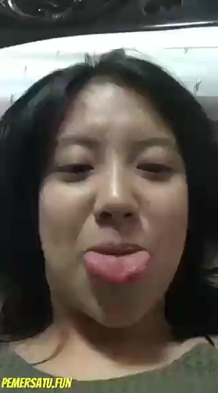 P1 Clouie ABG Sepong Ngentot Tersebar Part