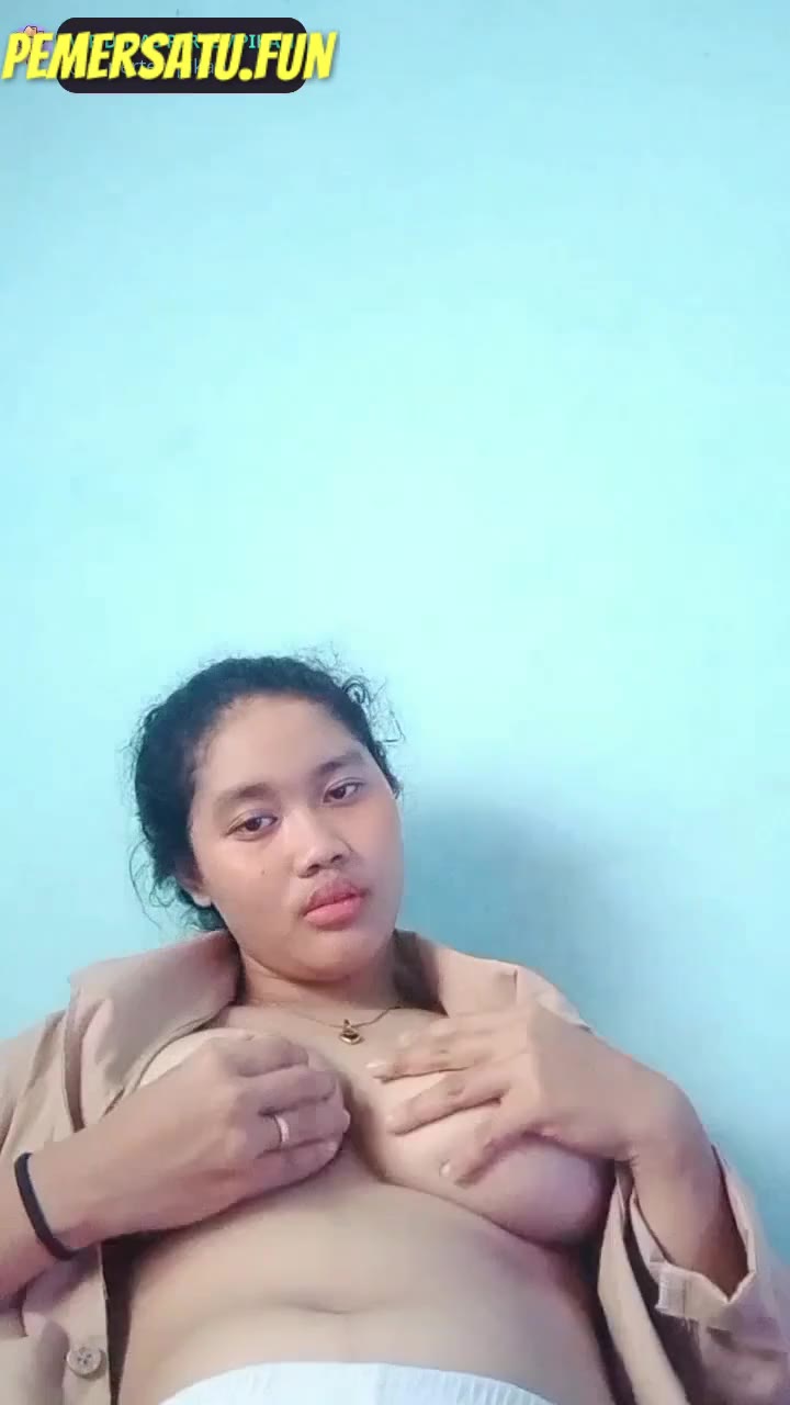 P43 Sagita Jilbab Abg Sma 18yo Toket Gede Tetek Padu Colmek Part