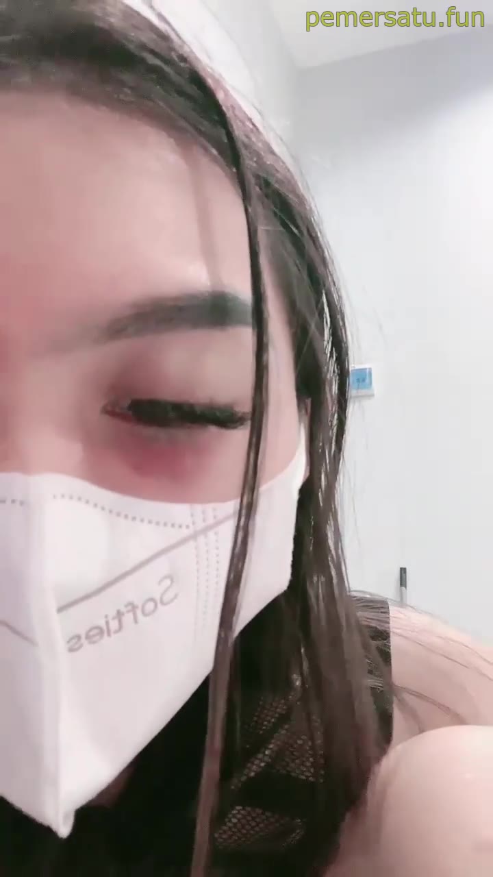 P5 Luccy Cantik Live Binal