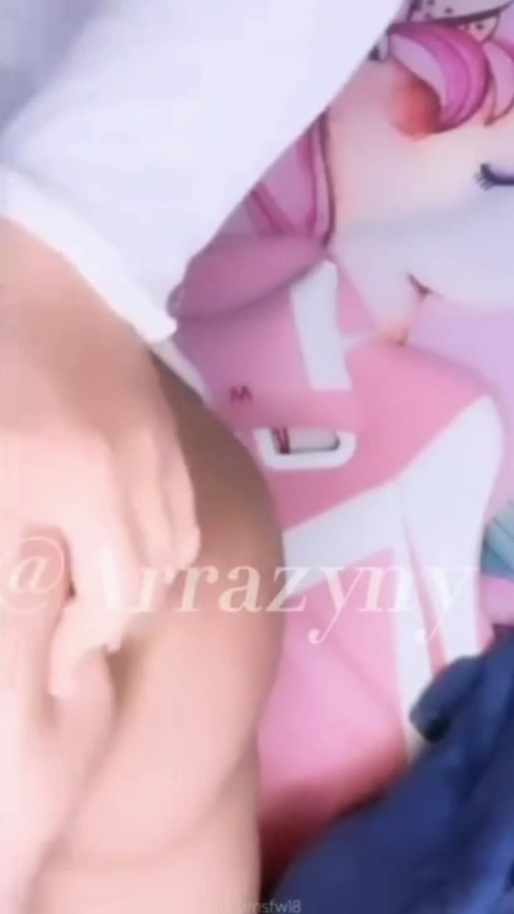 Thumbnail untuk Arrazyny Tepok Pantat Video indo bokep31 Streaming video