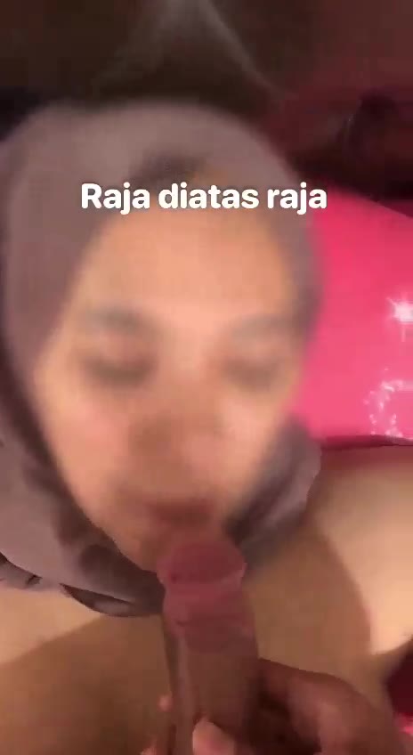 Katanya Crot Di Muka Jilbab Cantik, Ceweknya Bilang Udah Mau Keluar- Trus Crot Deh, Banyak Banget