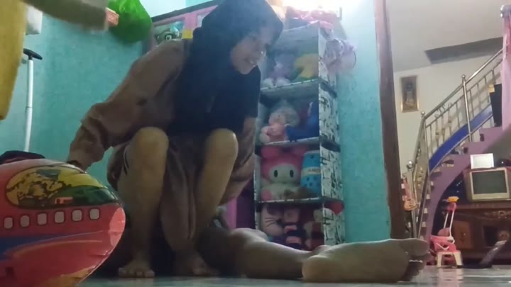 Ketahuan Abg Jilbab Ngewe Di Kamar Adeknya Biar Gak