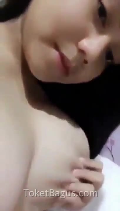 Thumbnail untuk Anak Sma Bugil Pamer Toket Gede Pejuang Bokep