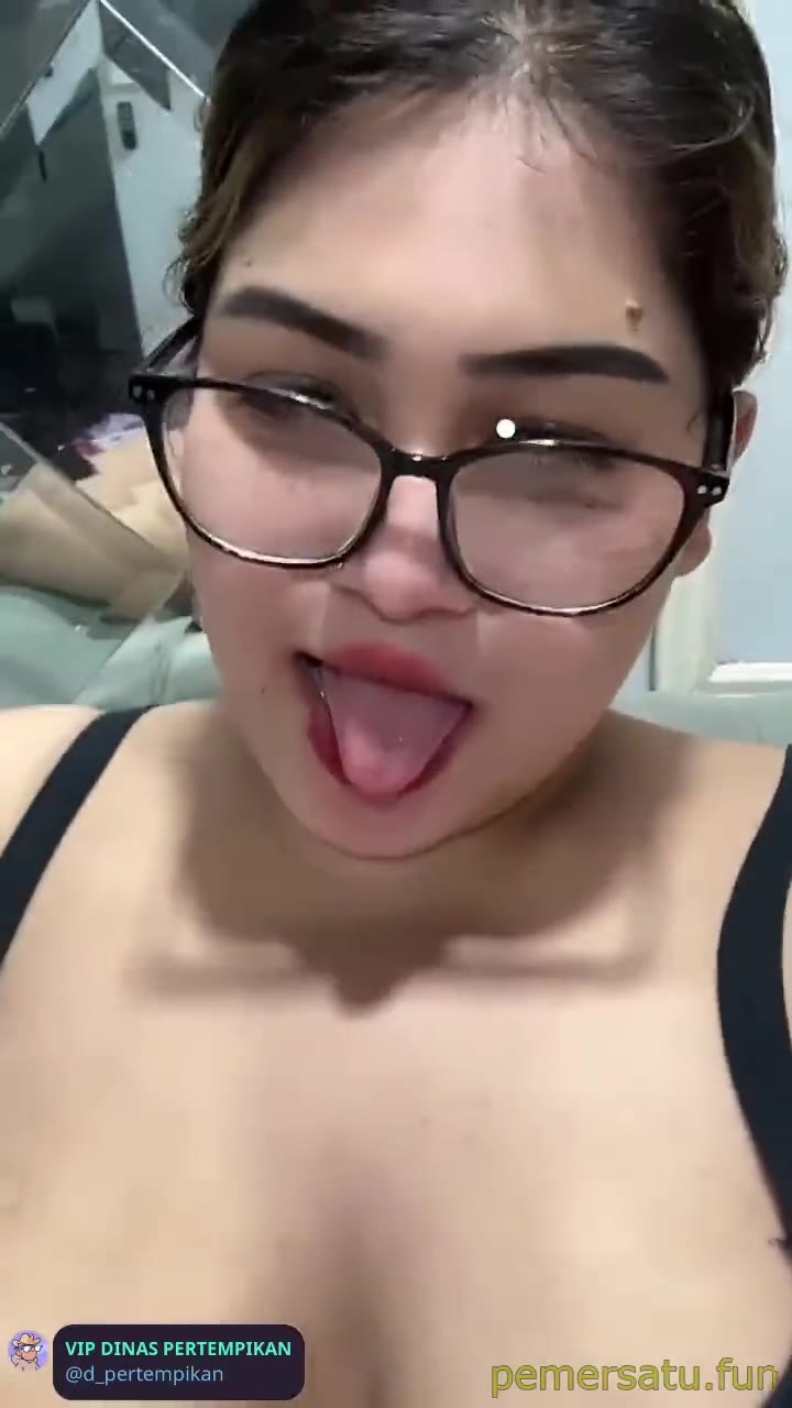 P215 Hijab Tobrut Sange Omek Sepong Ngewe