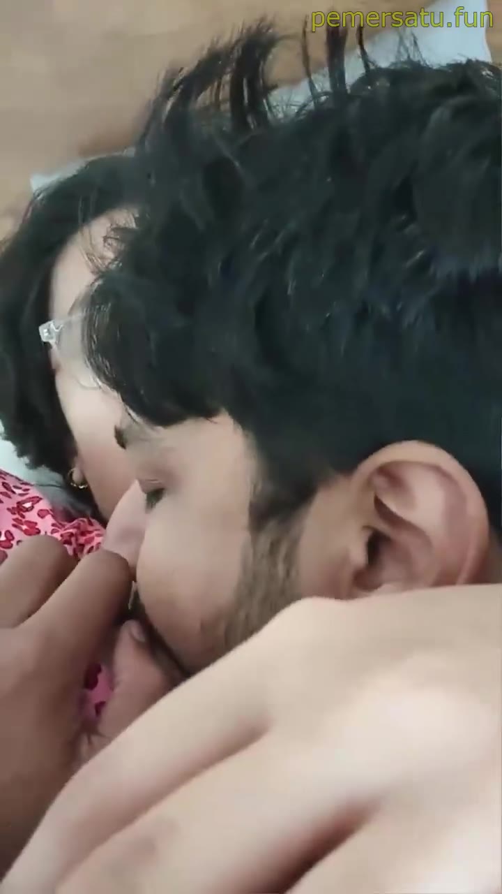 P3 Ema 18yo Abg Vs Kontol Prindapan