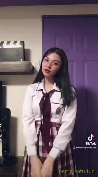 P10 Zoie Al 18yo Ketagihan Kontol Pendek Kecil