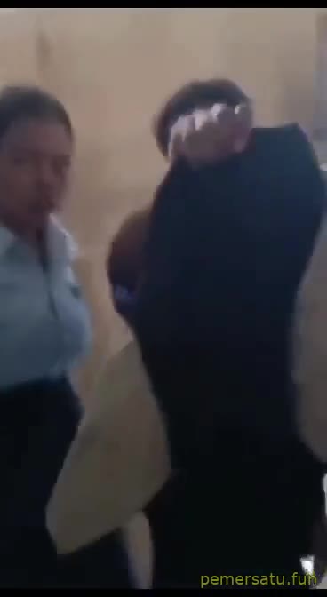 Yang Viral Ketahuan Mesum Dipergoki Warga memek cantik