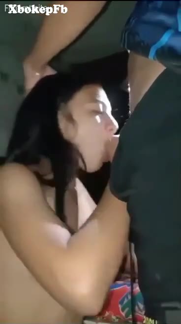 Thumbnail untuk Bokep Abg Sma Dipaksnya Nyepong Siang Hari Xbokepfb