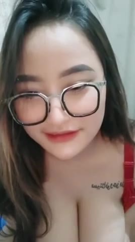 Thumbnail untuk Ngentot Bareng Tante Tobrut Montok Terabox Bokep Twitter