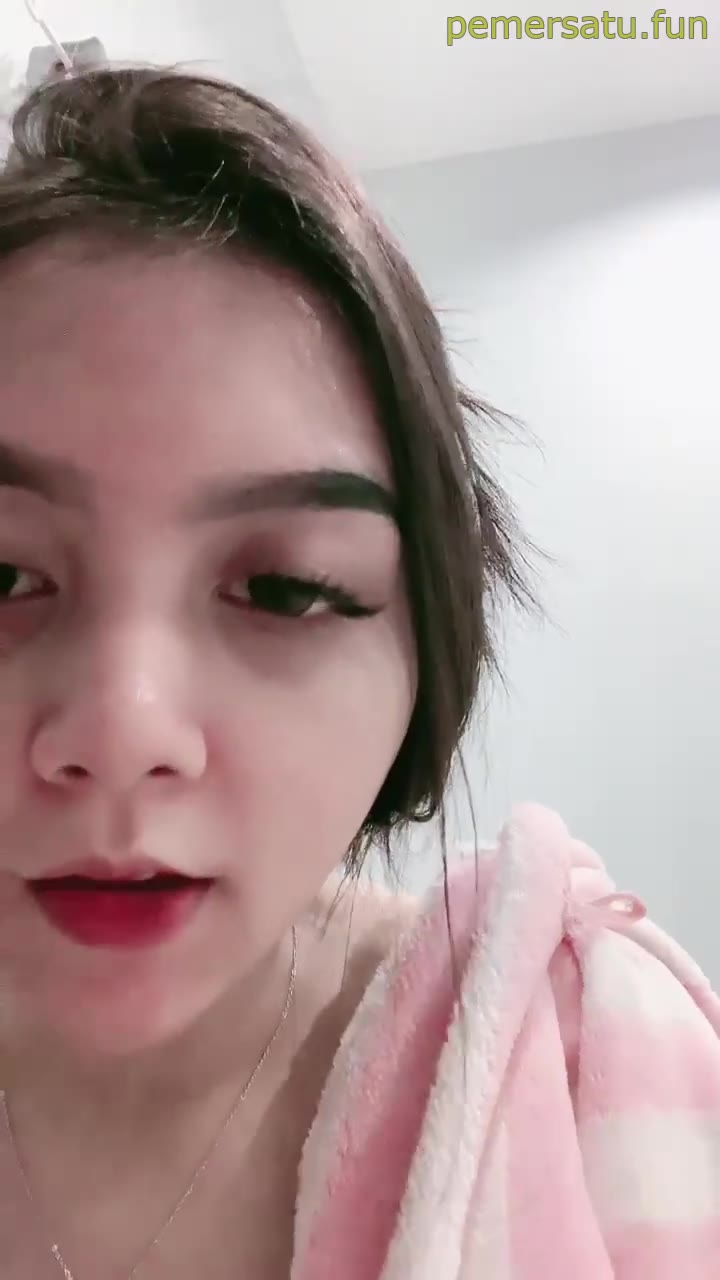 P6 Luccy Cantik Live Binal
