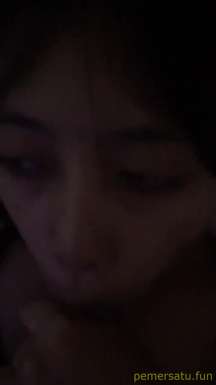 P30 Hape Neni Abg 18yo Saat Service Hape Isinya Ngentot Sange