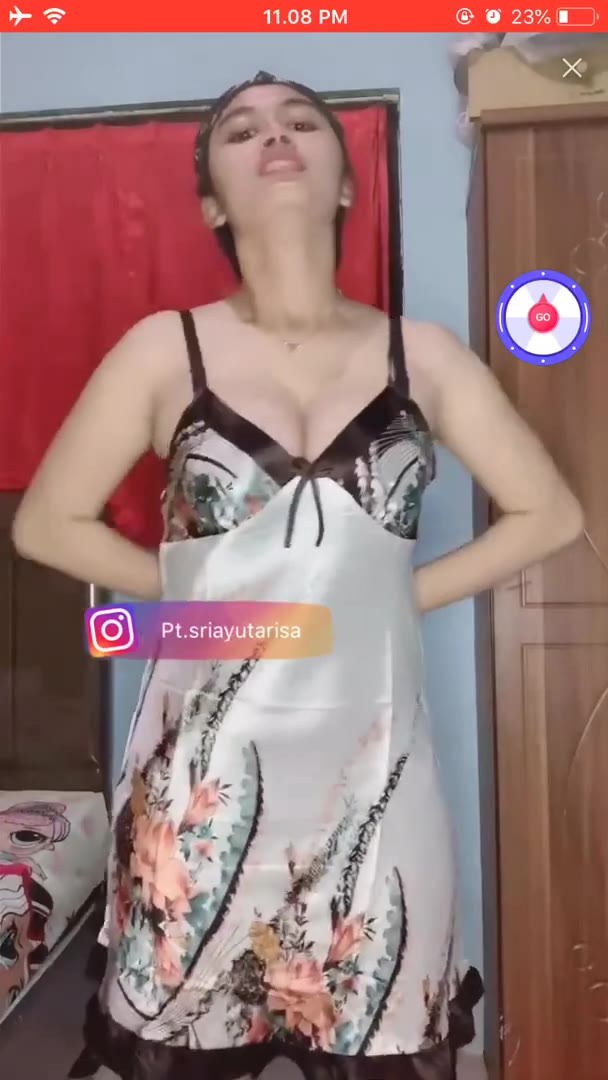 P5 Sri Ayu Tarisa Pemersatu Dot Fun