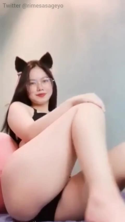 Ini Cakep Amat BIMXZ Onlyfans Pakai Kacamata Dengan Kombinasi Pakaian