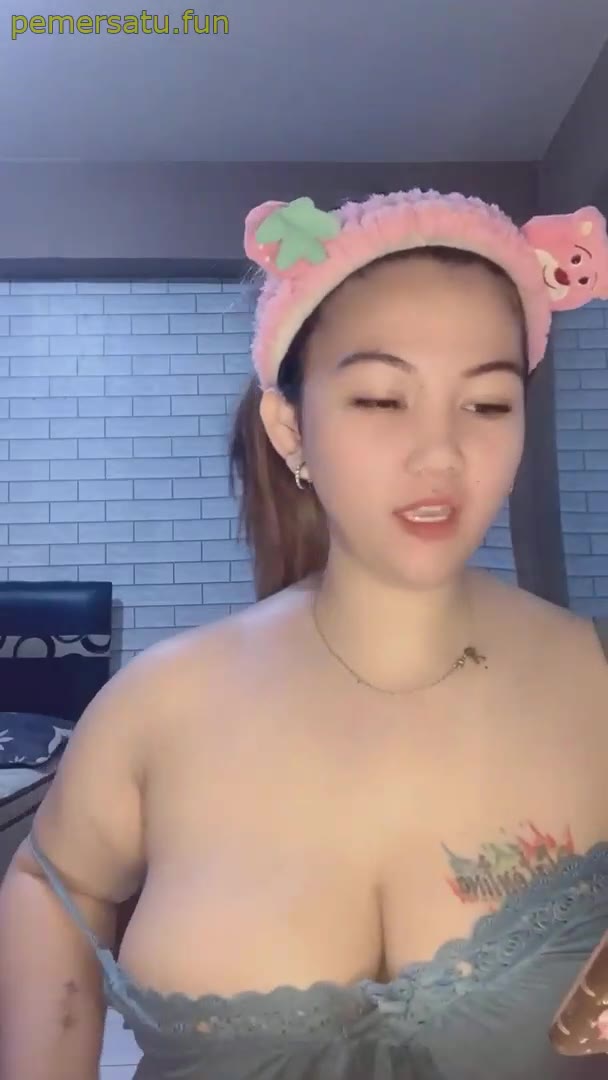 P8 Cece Via Host Viral