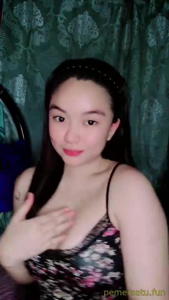 P2 Alexis Vivienn Tiktoker Cantik Mulus