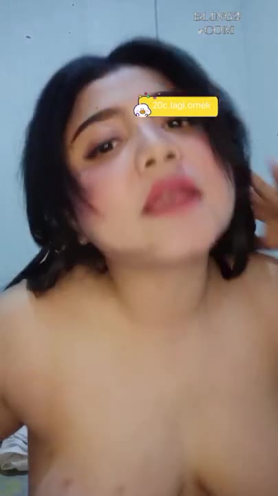 Thumbnail untuk Mbak Kimmy Colmek Dua Jari Ngangkang Id 9340633