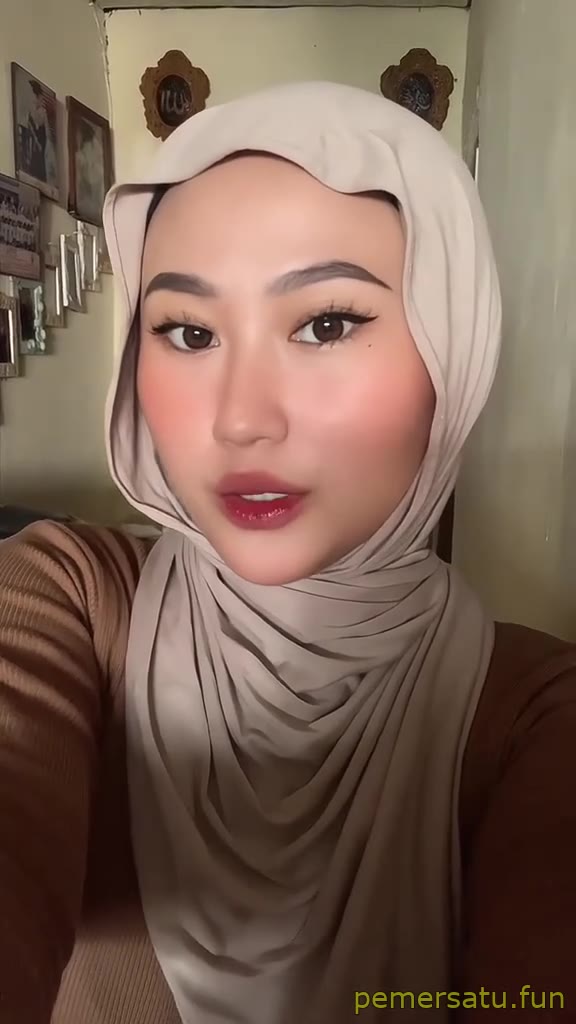 P2 Pasutrinoid69 Jilbab Cakep Ngentot