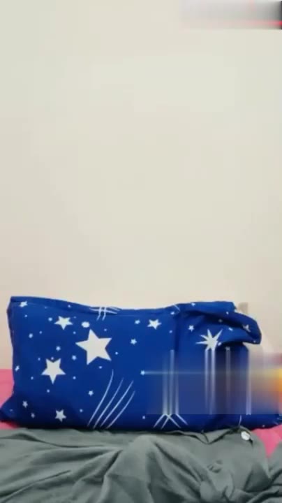 Thumbnail untuk Eyramoy Jilbab Pink Colmek Pake Dildo Vk Smp