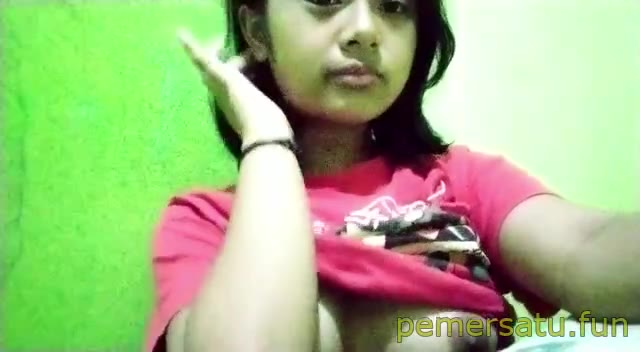 P9 Viona Esema 18yo Abg