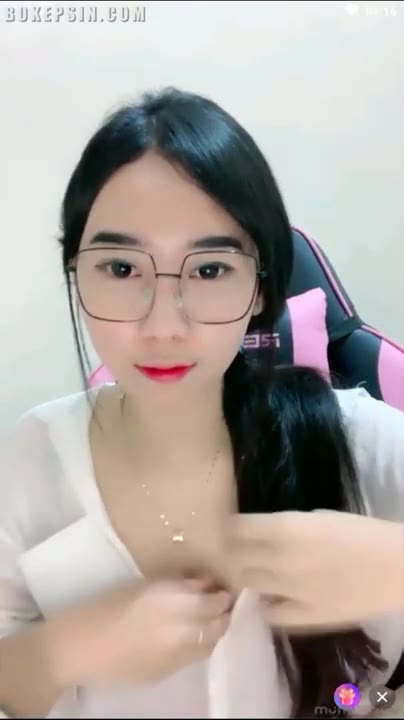 Thumbnail untuk Amerlita 3 Bochiel Downloader terabox video Live Lendir