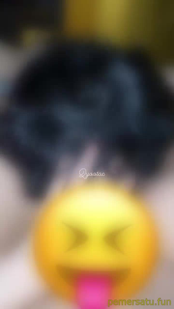 P58 Tata Maunya Memeknya Di Colok Colok Kontol
