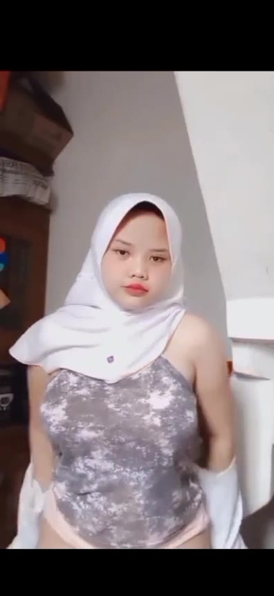 -002 Masih SMP Tapi Tt Nya Udah Gede Dan Ping