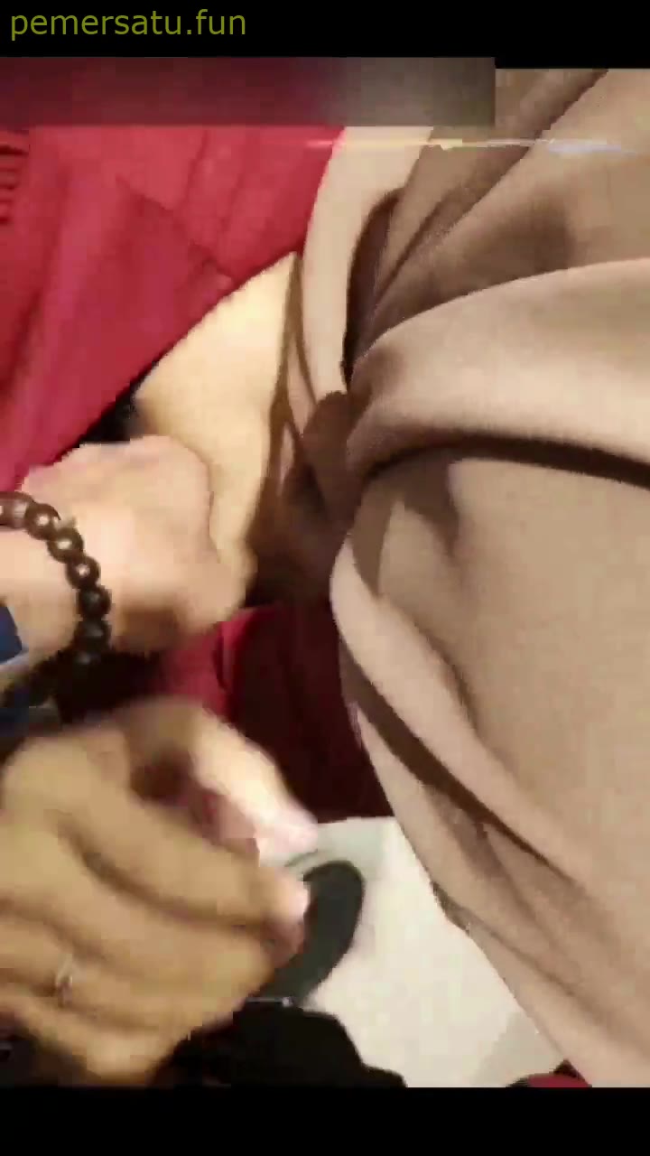 P3 Jilbab Mairaa69 Senang Sepong Dan Dientot Pacar Nakal