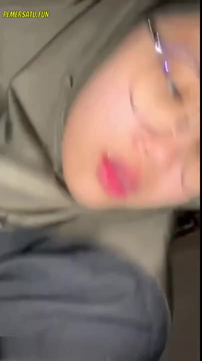 Thumbnail untuk Damia 2 ngentot simontok Doodstreem Tele Rusia Vk