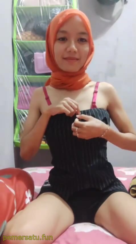 P4 Putri Buguru Hijab Tocil