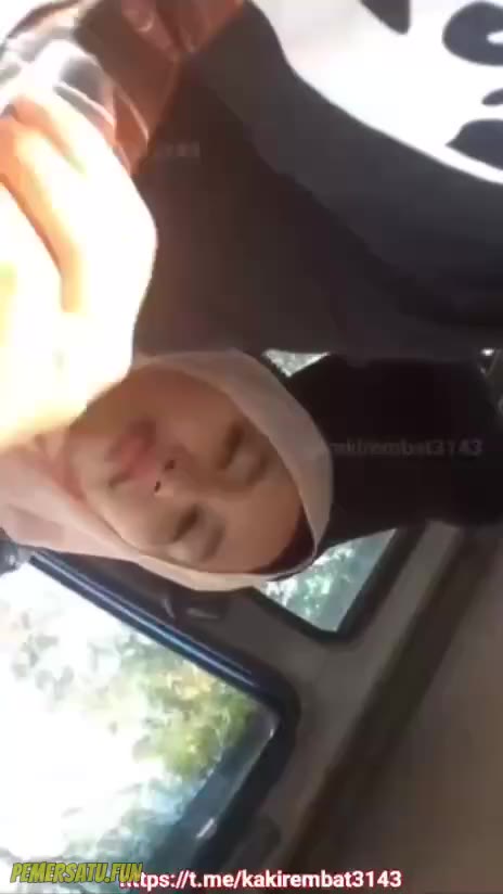 Fulldur Hijab Manis Penurut Kocok Kontol Pap Tetek
