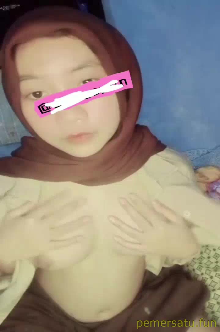 P2 Jilbab Pramuka Abg 18yo Toket Kecil