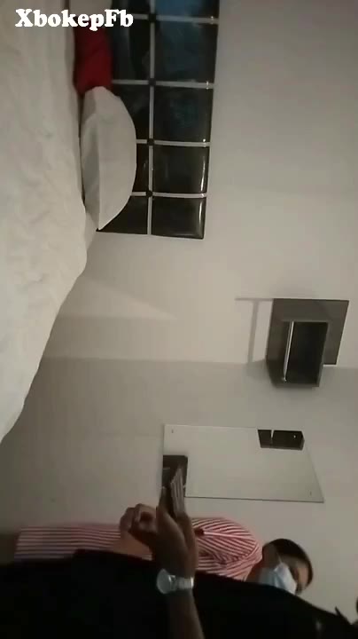 Thumbnail untuk Bokep Tante Prank Pegawai Hotel Ajakin Ml Xbokepfb