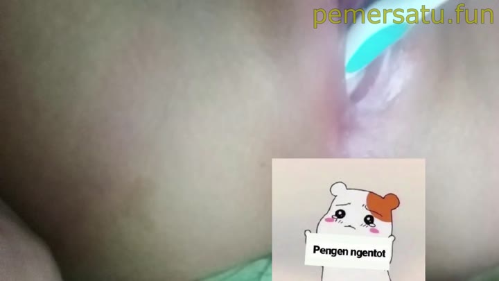 P30 Cila Tocil 18yo Colok Memek