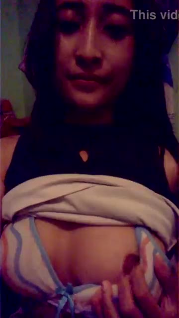 Montok Abg Pamerin Dada