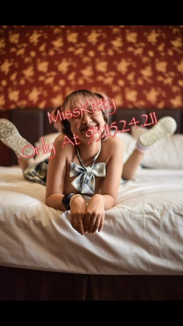 Thumbnail untuk Miss Kitty Manis Banget Toketnya Gemasss Hijab Bokep