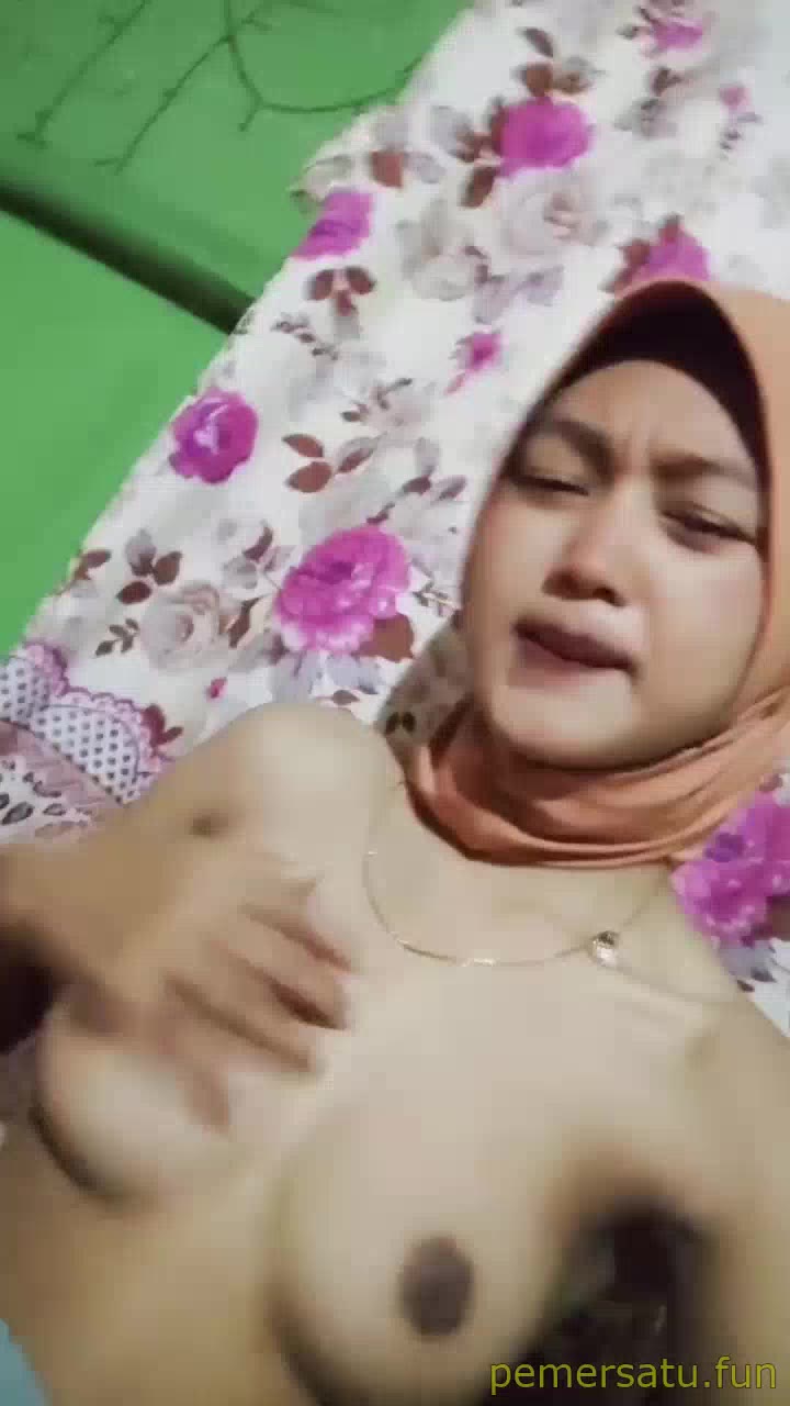 P2 Rika Bikin Kontol Meriang