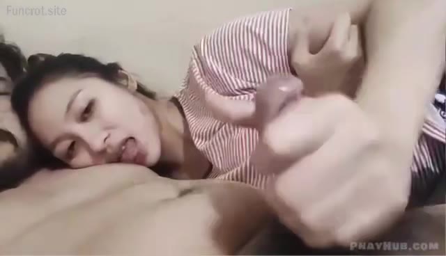 Thumbnail untuk Gadis Kocokin Nikmat Kontol Ayang Bokep Indo Viral