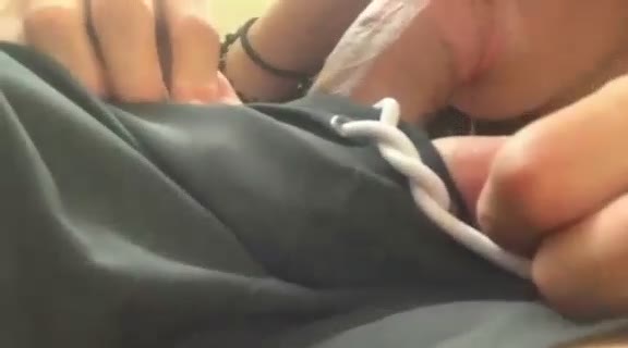 Sepong Berduaan Dengan Pacar Tidak Lupa