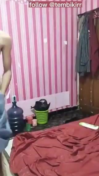 Thumbnail untuk Jilboobs Abis Sholat Malah Di Ewe tele Bochiel