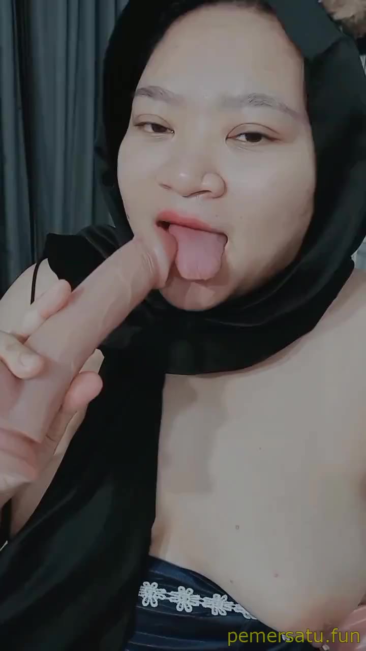 P22 Jilbab Faty Ajeng Yang Viral Gemoy Suka Kontol Gede