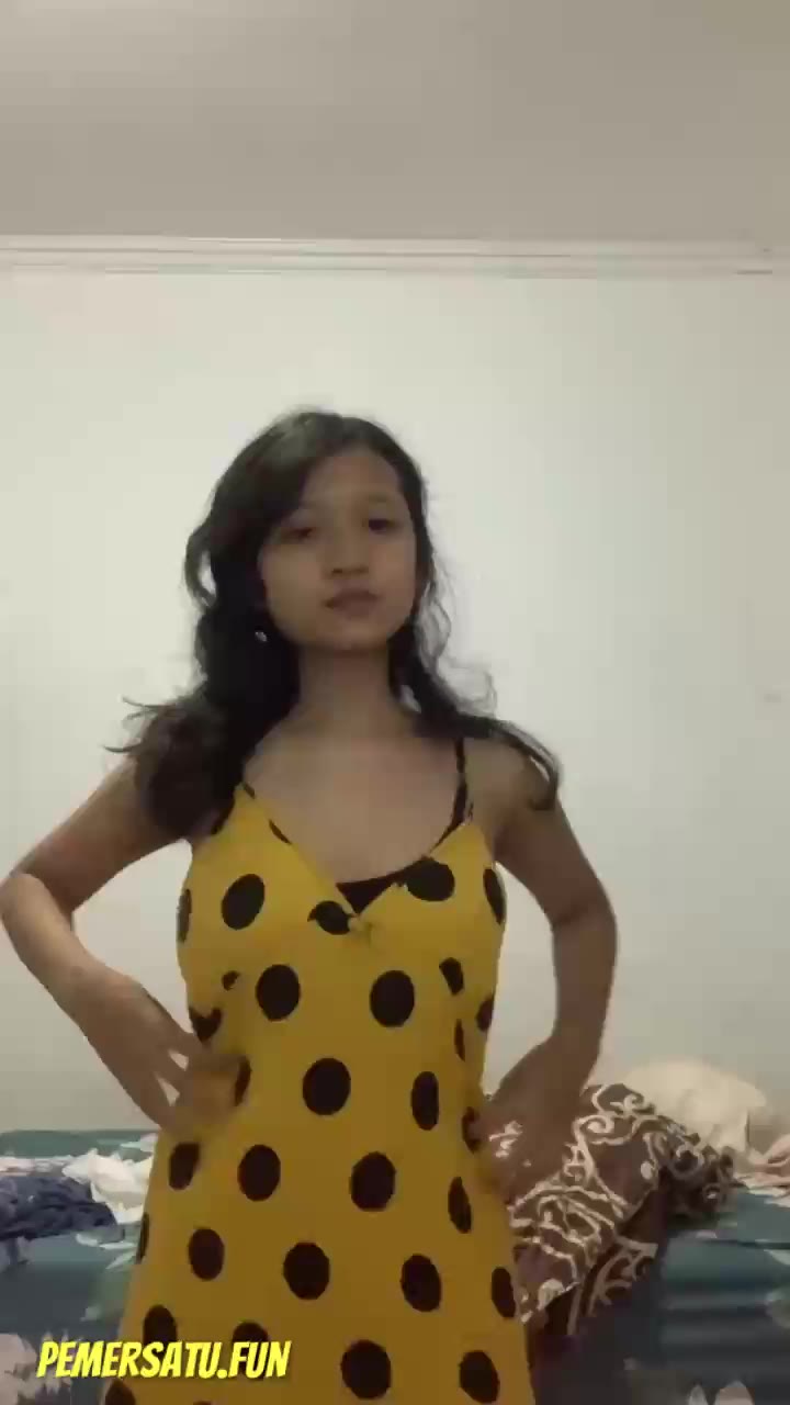 Copy-merged-1686076528766 Skandal Abg Tiktoker Cantik Rela Colmek Demi Uang Jajan P1(2023 06 06 22 22 50 297) - Copy -