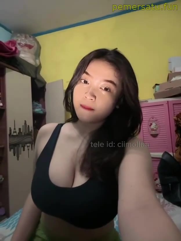 P52 Cimolla Tiktoker 18yo Pulen Suka Ngewe