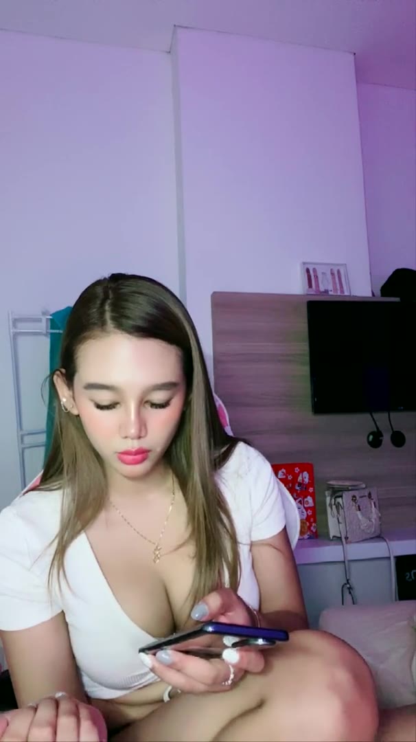 https://postercdn.com/snaps/ykvv55rhij45jcnz.jpg